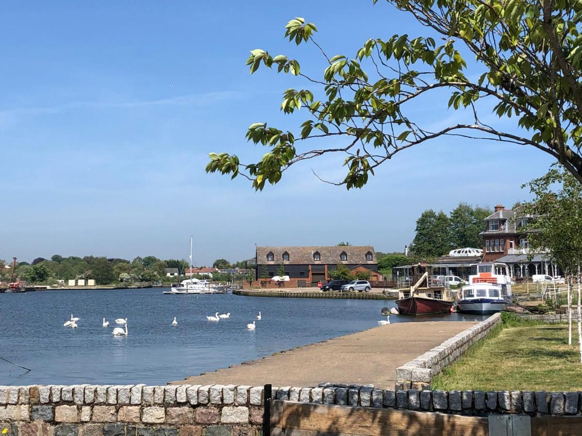 Апартаменты Swan View, Oulton Broad Лоустофт Экстерьер фото